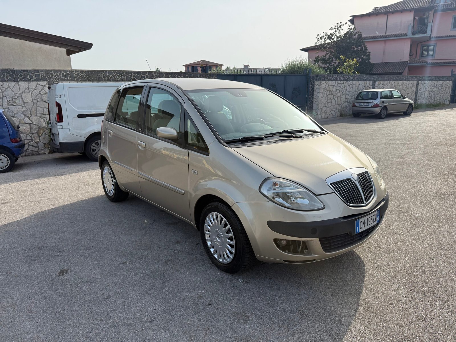 Lancia Musa 1.4 16V 2500€